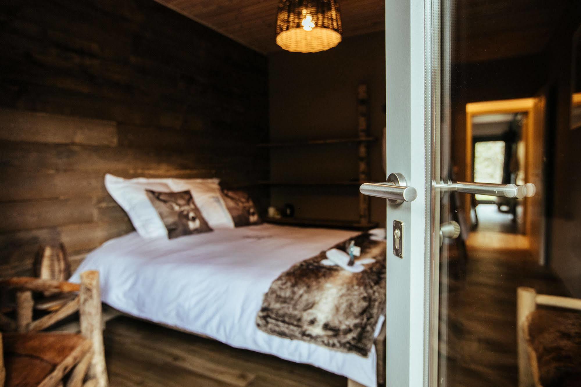 Art B&B A L'aise Durbuy Exterior foto